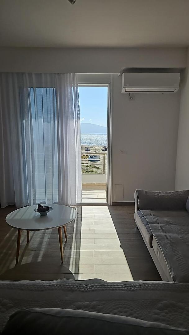 Sea & Sun Apartment Vlorë 외부 사진