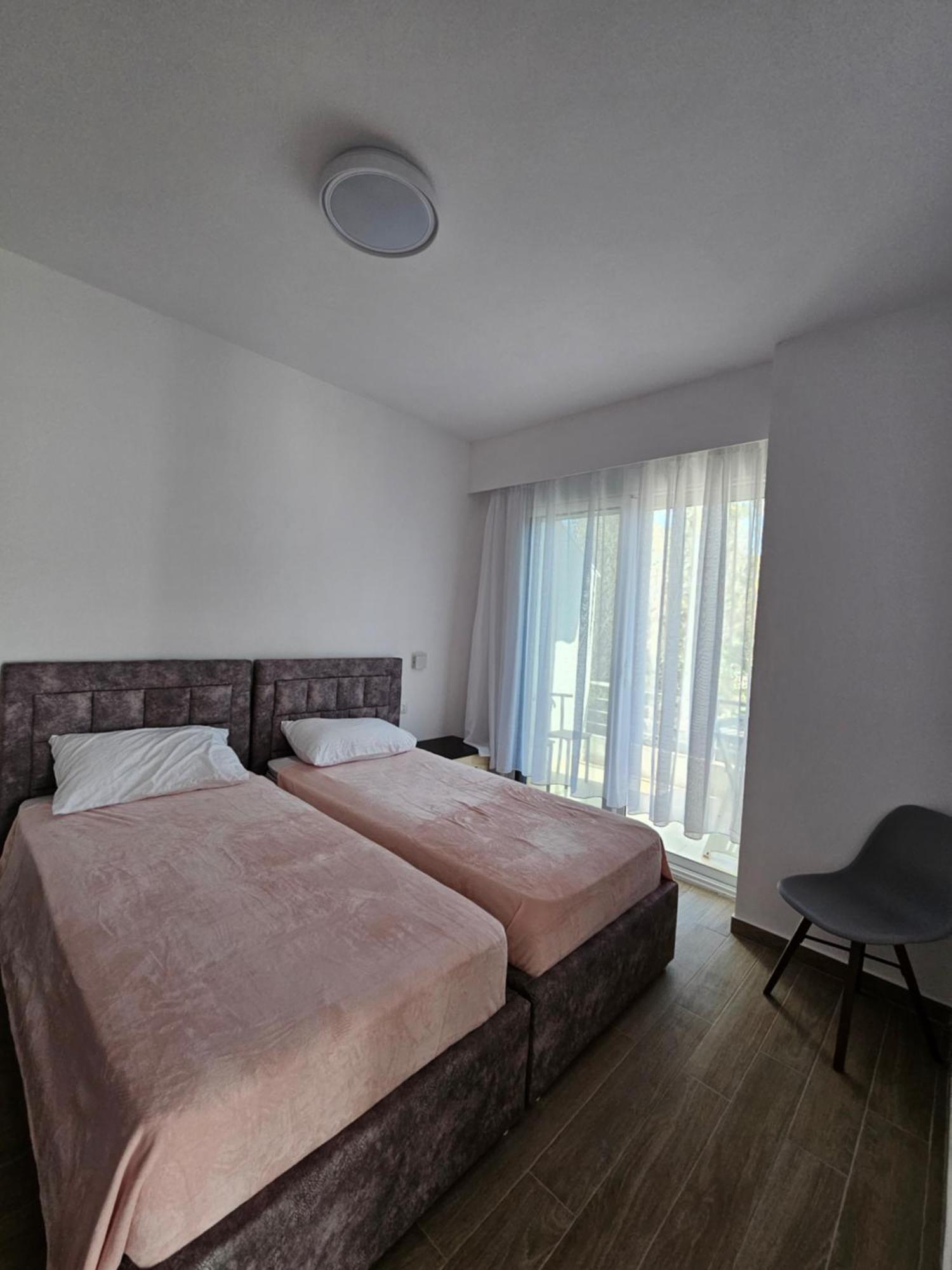 Sea & Sun Apartment Vlorë 외부 사진